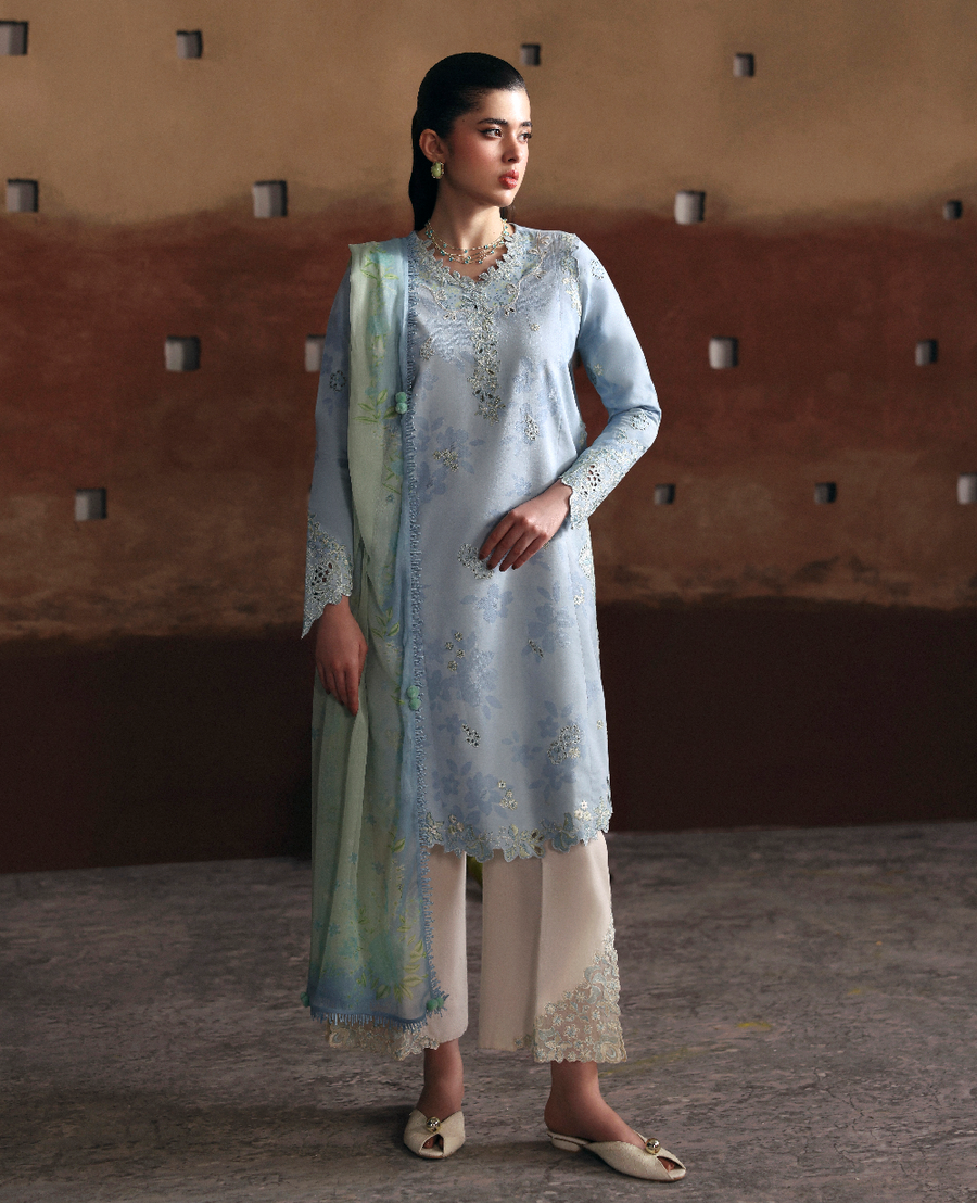 Retail Price: 17,900/-PKR