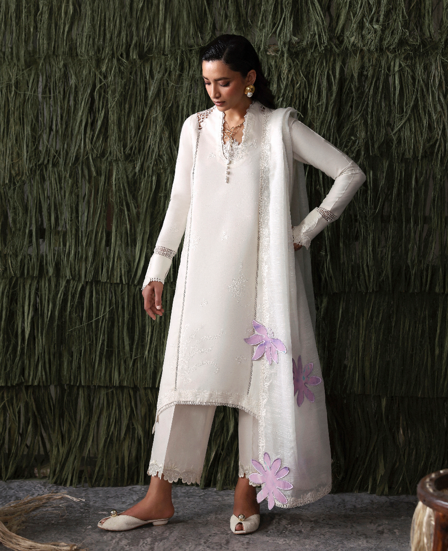 Retail Price: 18,000/-PKR