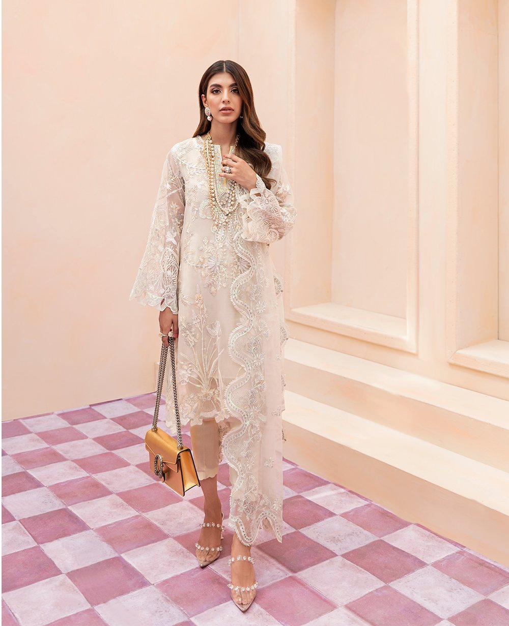 Zahida Khanum